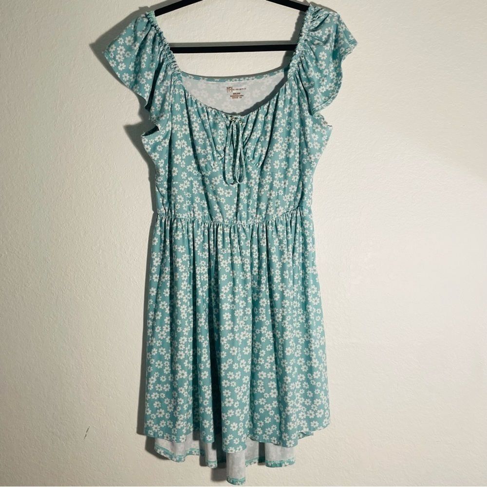 No Boundaries woman mini prairie dress size XXL over the shoulder mint floral